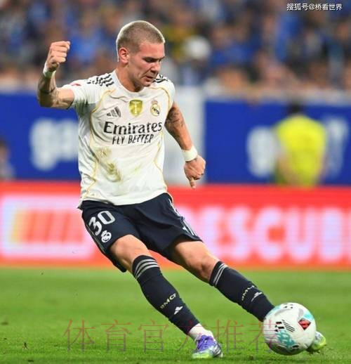 阿斯:本轮客战奥维耶多 马斯坦托诺将首发出战 阿斯:本轮客战奥维耶多 马斯坦托诺将首发出战